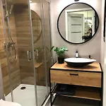 Ewa *